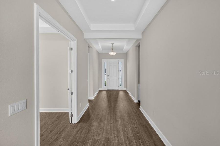 Spacious, unfurnished interior of a new home in Coasterra Community Group Page, Palmetto (Image 25).
