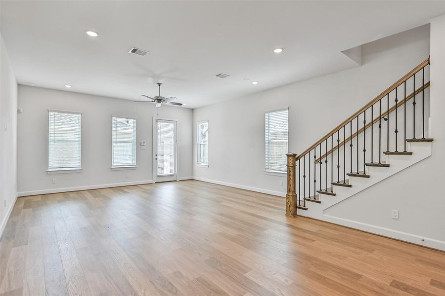 Spacious, unfurnished interior of a new home in Pearland Old Townsite, Pearland (Image 34). Spacious, unfurnished interior of a new home in Pearland Old Townsite, Pearland (Image 34).