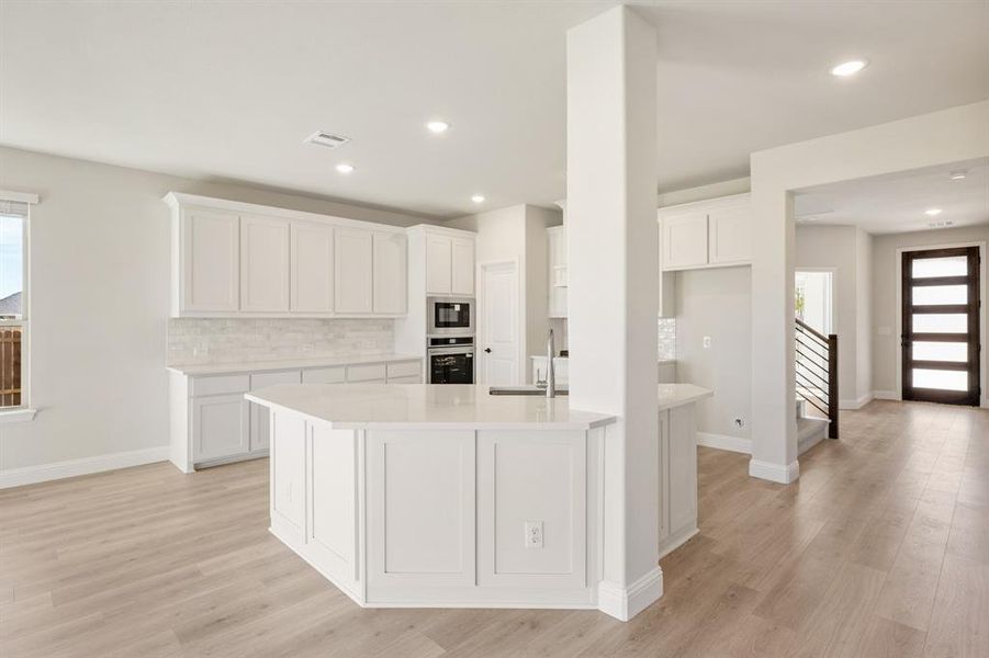 Furnished interior view inside a new home in Meadow Vista 60-65, Anna (Image 13). Furnished interior view inside a new home in Meadow Vista 60-65, Anna (Image 13).