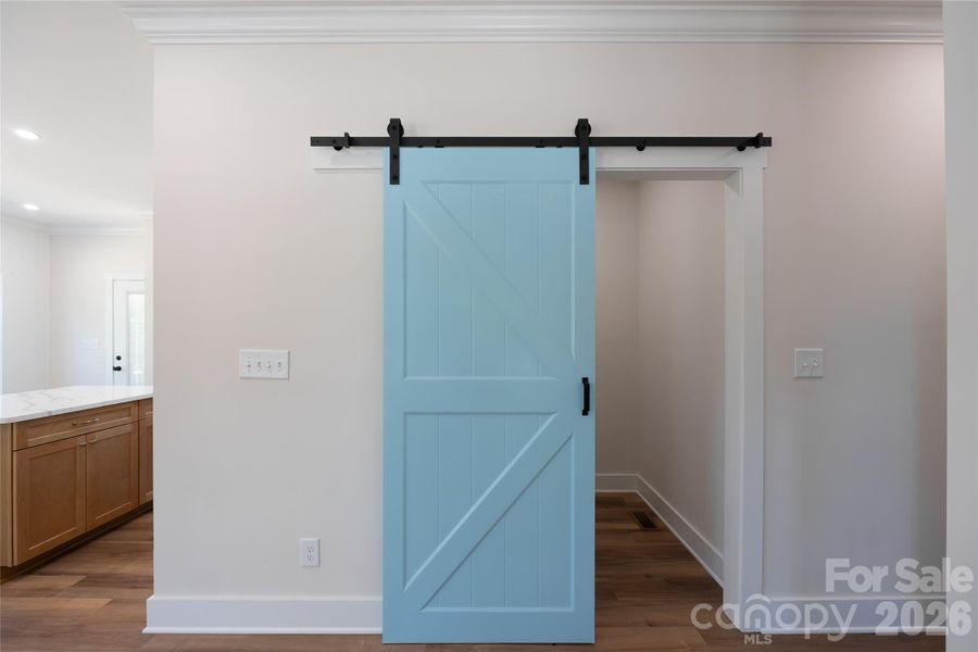 Image 38 of a home in .