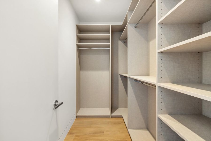 Guest Bedroom Closet