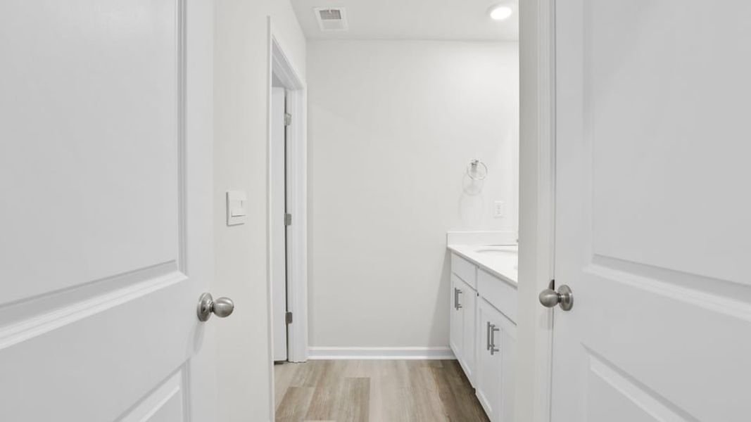 Image 28 of a home in Lakestone.