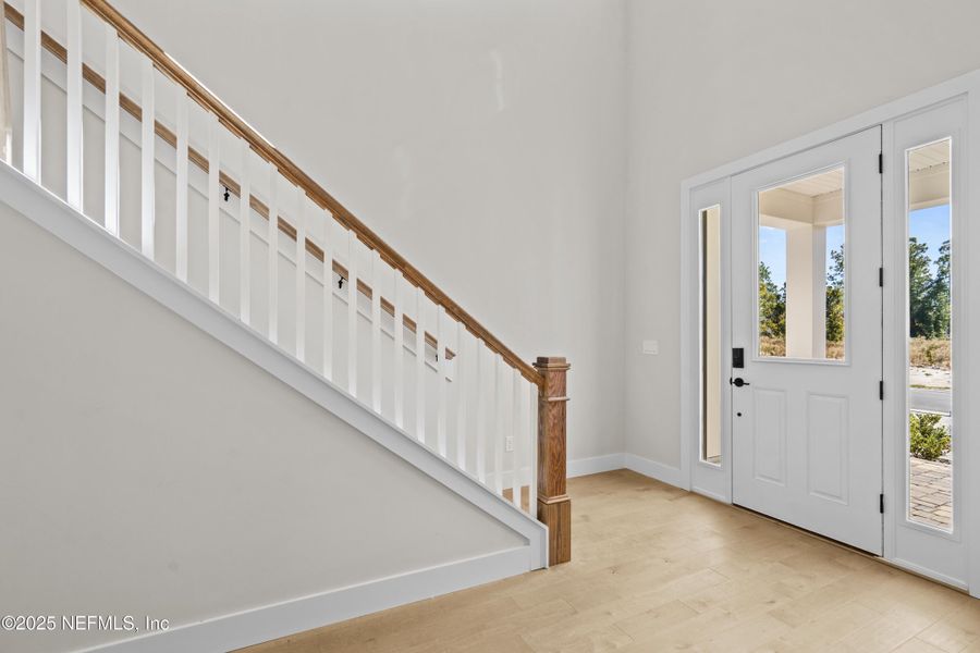 Spacious, unfurnished interior of a new home in SilverLeaf, St. Augustine (Image 24).