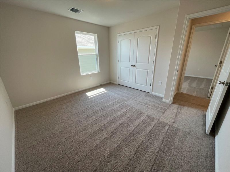 Spacious, unfurnished interior of a new home in Covered Bridge, Hutto (Image 16). Spacious, unfurnished interior of a new home in Covered Bridge, Hutto (Image 16).