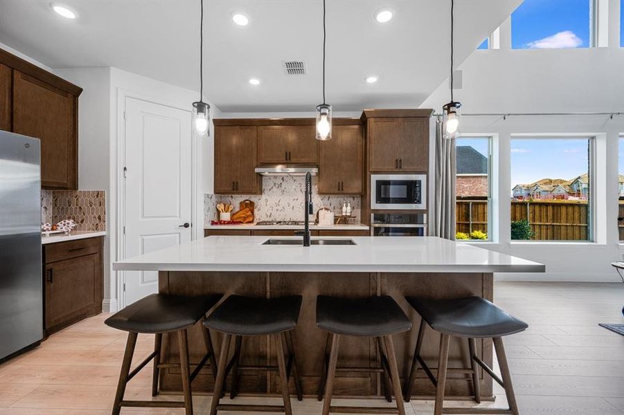 REPRESENTATIVE PHOTO REPRESENTATIVE PHOTO