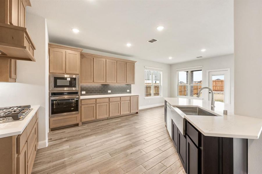 Furnished interior view inside a new home in Sonoma Verde, McLendon-Chisholm (Image 10).