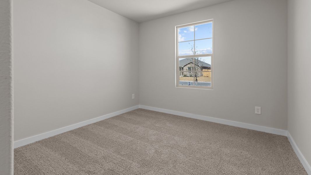 Representative unfurnished interior of a home built from the CAMDEN by D.R. Horton in Homestead at Parks Bell Ranch, Odessa (Image 18).