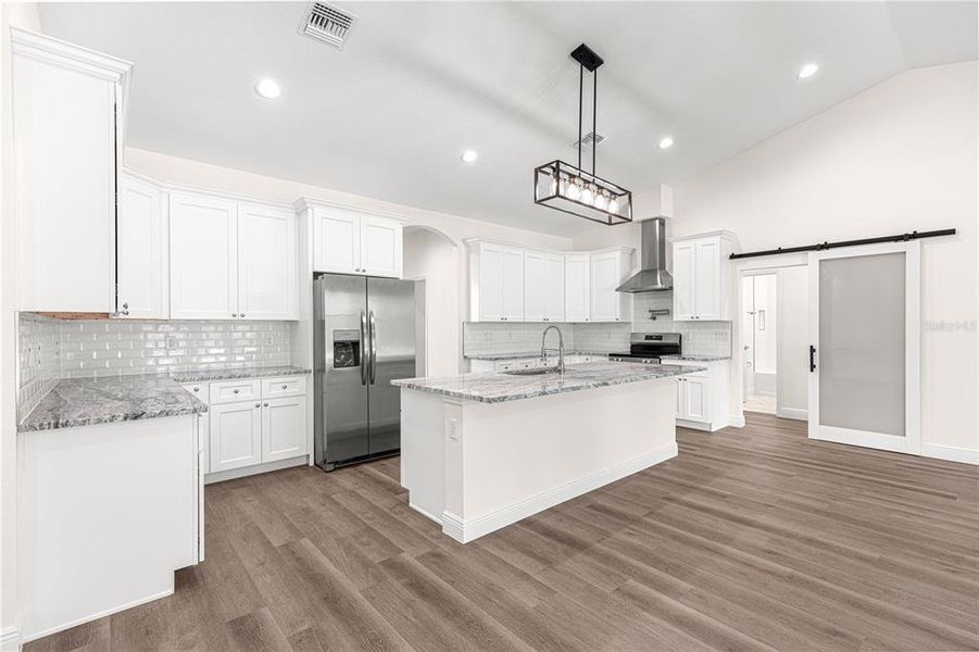 Furnished interior view inside a new home in , Dunnellon (Image 11).