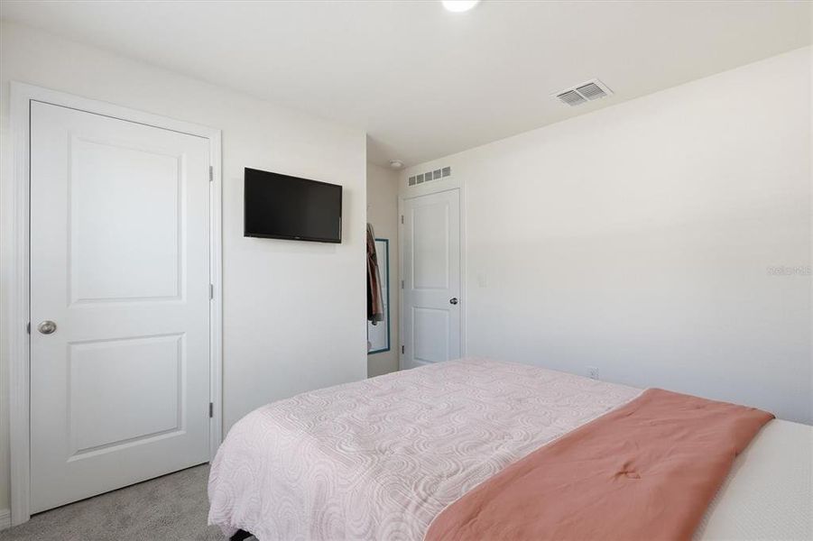 Furnished interior view inside a new home in Autumn Glen, Belleview (Image 13). Furnished interior view inside a new home in Autumn Glen, Belleview (Image 13).