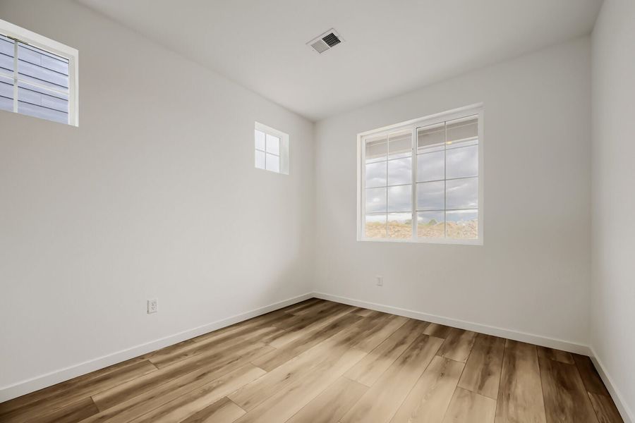 2,476sf New Home in Berthoud, CO. - Slide 9 2,476sf New Home in Berthoud, CO. - Slide 9