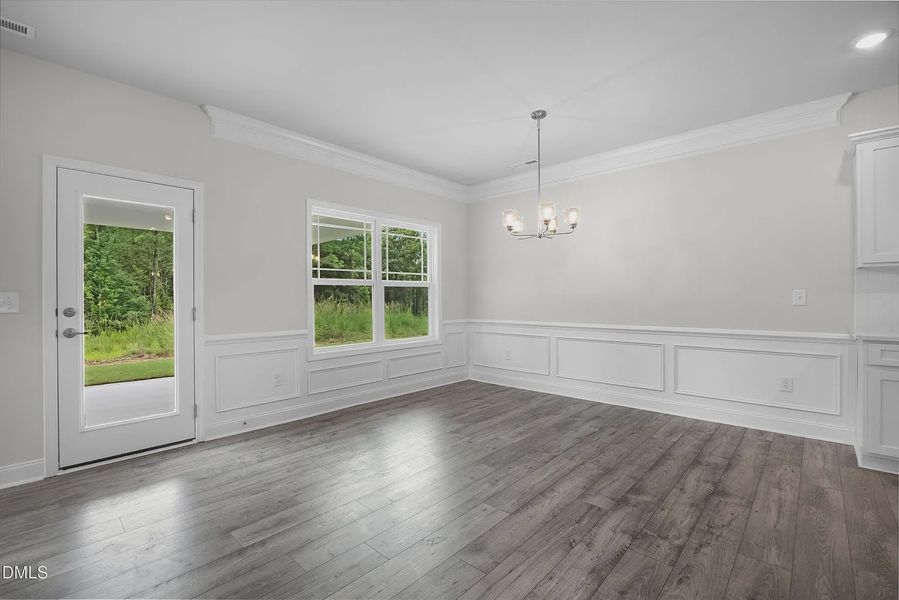 Spacious, unfurnished interior of a new home in Charlotte's Ridge, Middlesex (Image 27).