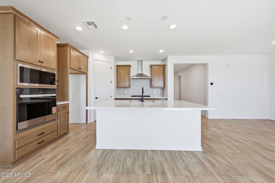 PHX_Landmarke_lot 1062_Azure_689_Kitchen PHX_Landmarke_lot 1062_Azure_689_Kitchen