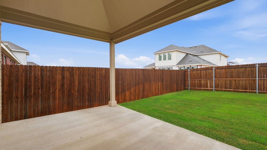 Exterior details and patio area of a home in Churchill, Anna (Image 27).