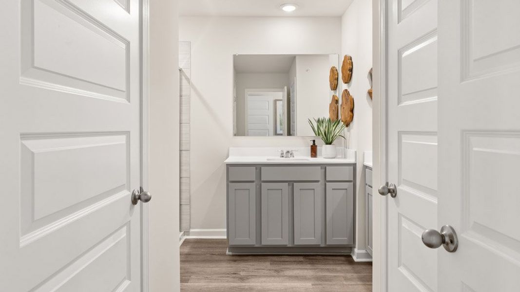 Furnished interior view inside a new home in Echo Glen, Stockbridge (Image 55).