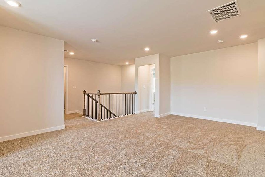 Spacious, unfurnished interior of a new home in Southern Hills, McDonough (Image 26).