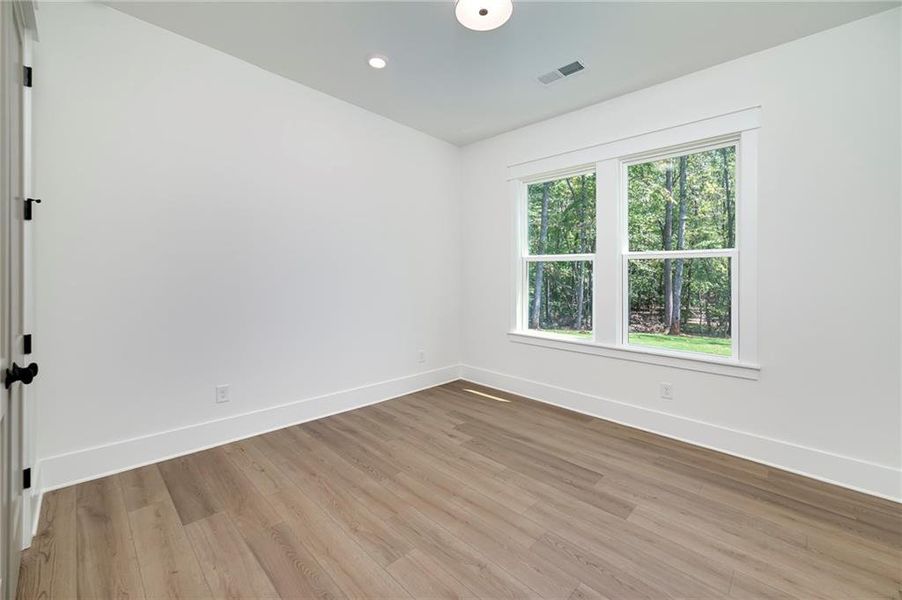 Spacious, unfurnished interior of a new home in , Dawsonville (Image 22).
