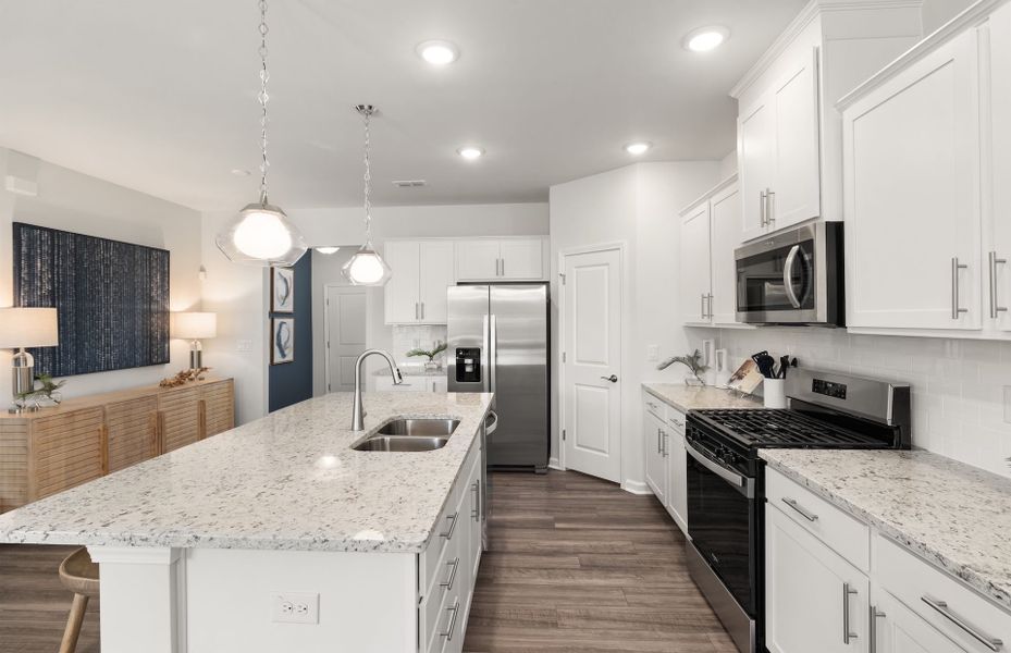 Representative furnished interior of a home built from the Hampton by Pulte Homes in Wimberly, Angier (Image 8).