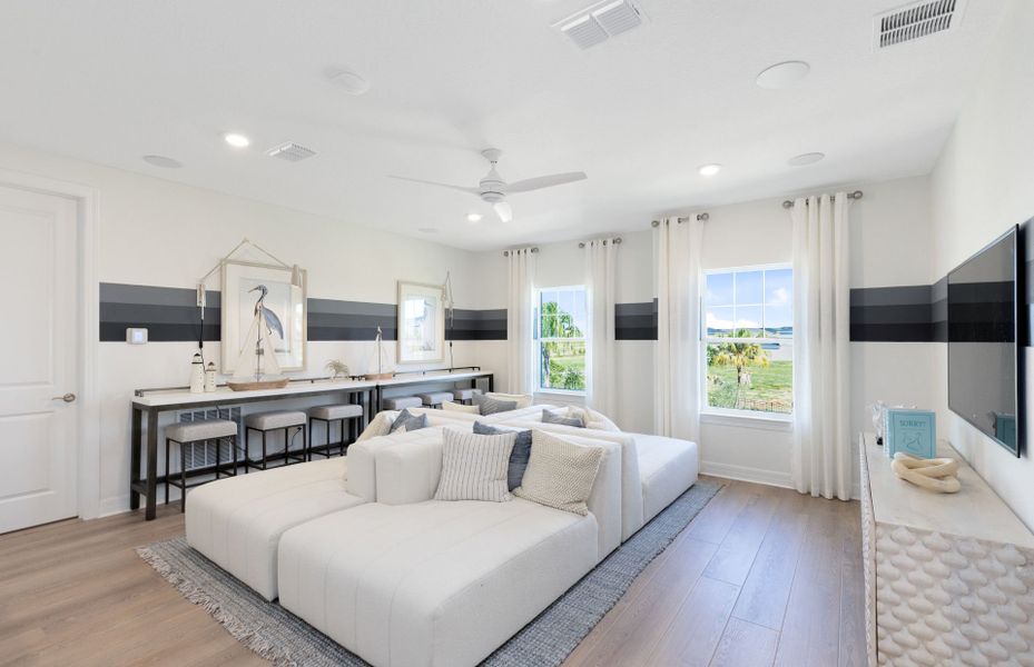 Representative furnished interior of a home built from the Mahogany Grand by Pulte Homes in Lakehaven Estates, Clermont (Image 5). Representative furnished interior of a home built from the Mahogany Grand by Pulte Homes in Lakehaven Estates, Clermont (Image 5).