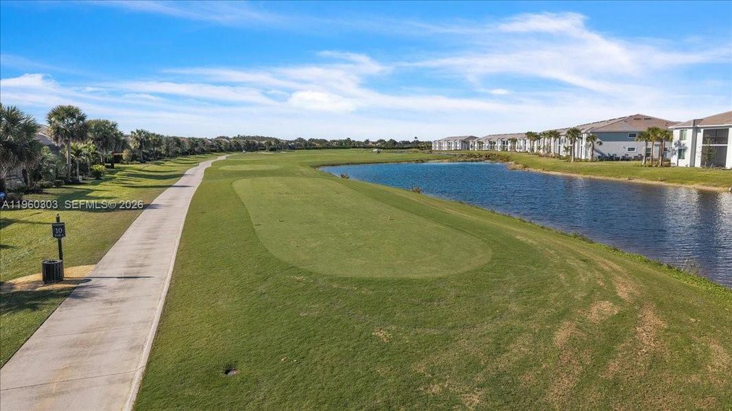 Image 43 of a home in .