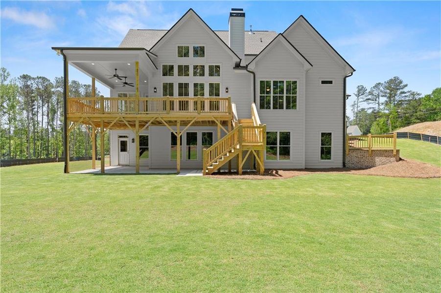 Exterior details and patio area of a home in Woodford, Acworth (Image 26).