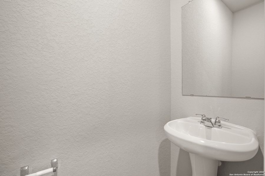 Close-up of interior finishes inside a home in Cinco Lakes, San Antonio (Image 12).