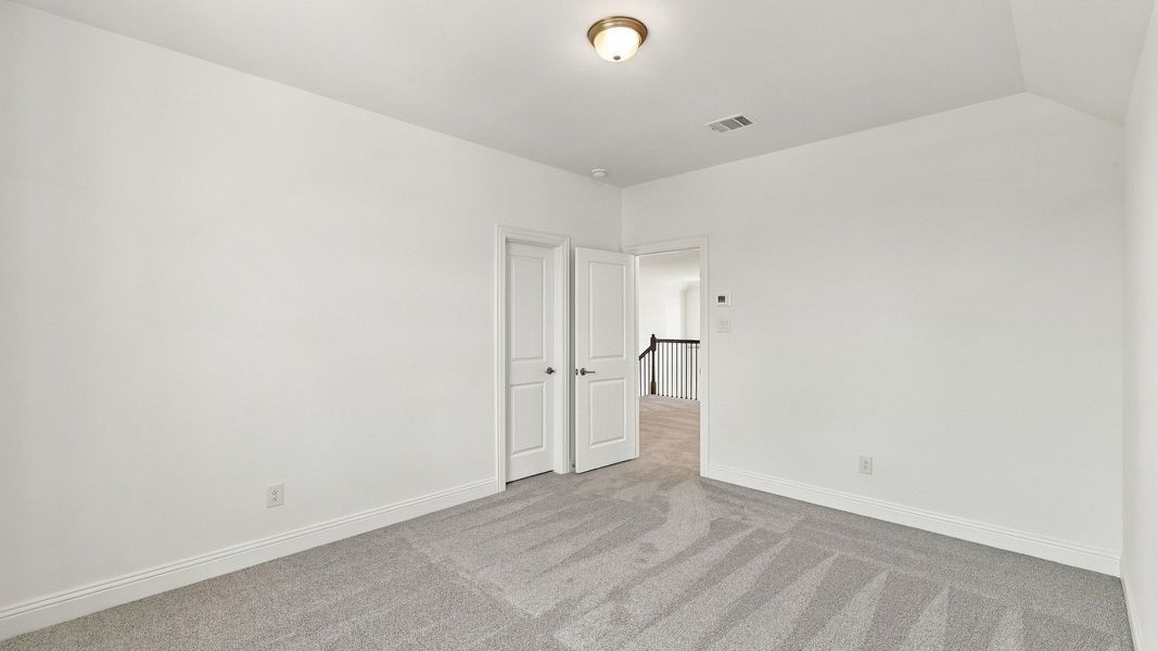 Furnished interior view inside a new home in Green Meadows Classic, Celina (Image 17).