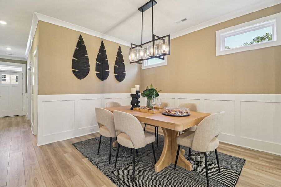 Representative furnished interior of a home built from the Bentcreek II by Great Southern Homes in Shiloh Trail, Wellford (Image 12).