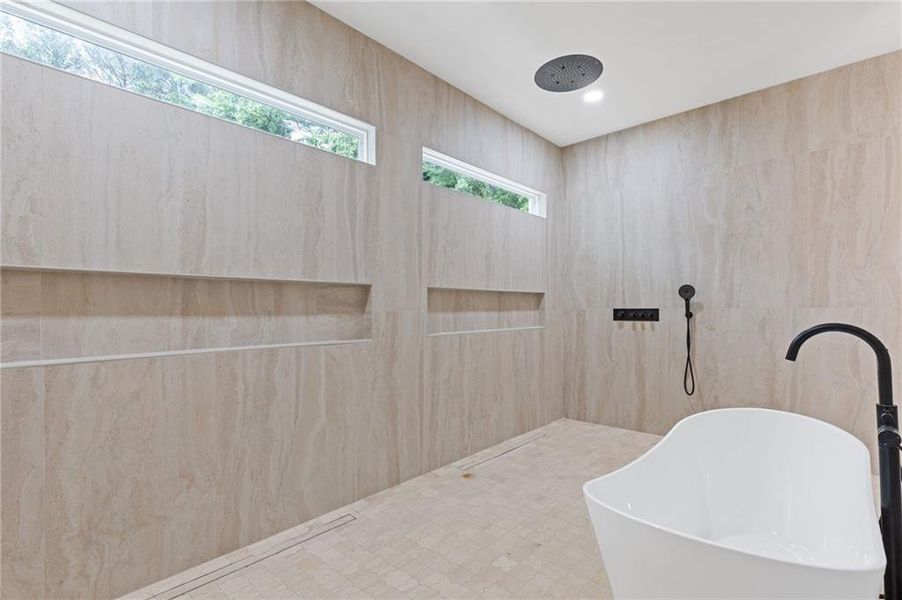 Image 74 of a home in .