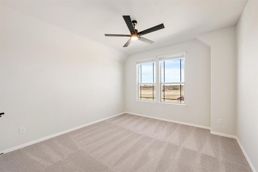 Spacious, unfurnished interior of a new home in Creekview Meadows, Pilot Point (Image 32).