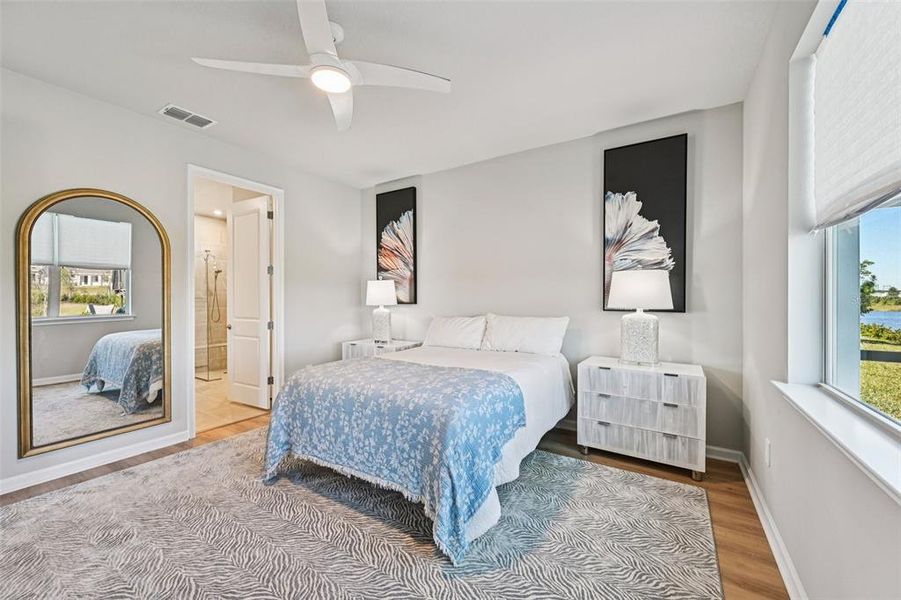 Furnished interior view inside a new home in , Venice (Image 39).