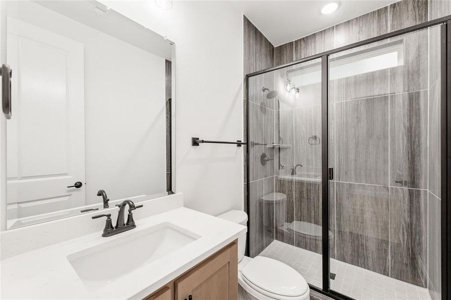 Furnished interior view inside a new home in Willow Wood, McKinney (Image 6).