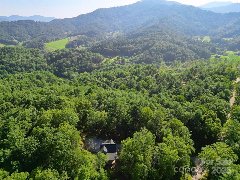 Image 27 of a home in .