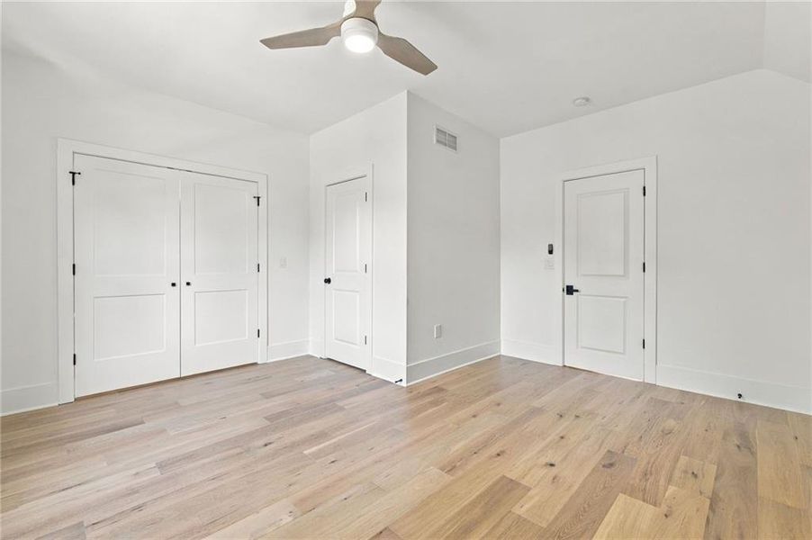 Spacious, unfurnished interior of a new home in , Decatur (Image 41).