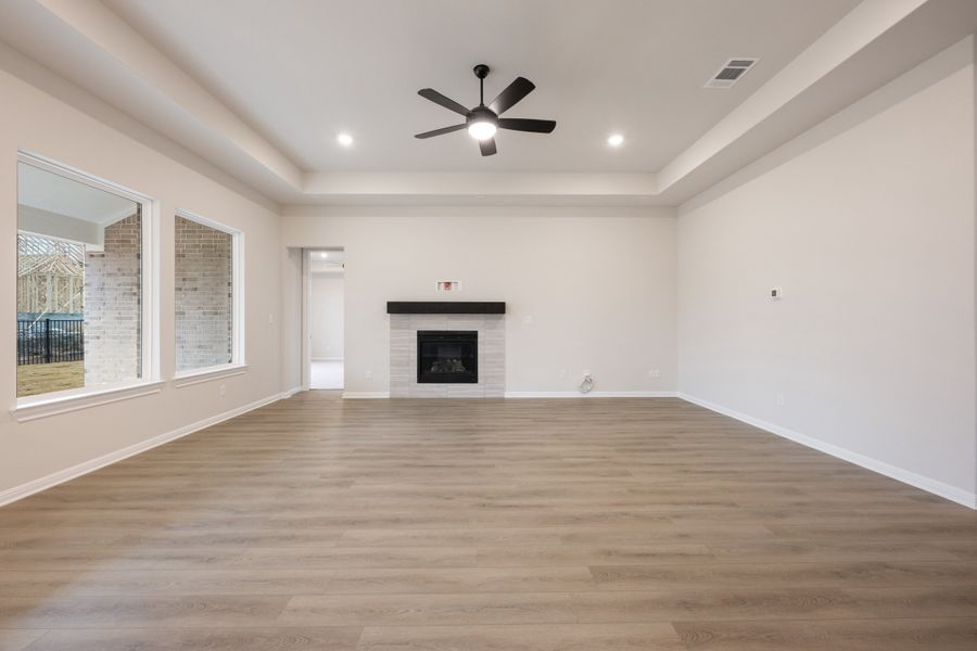 Representative unfurnished interior of a home built from the Carolina by Ashton Woods in The Estates at La Cima, San Marcos (Image 36). Representative unfurnished interior of a home built from the Carolina by Ashton Woods in The Estates at La Cima, San Marcos (Image 36).