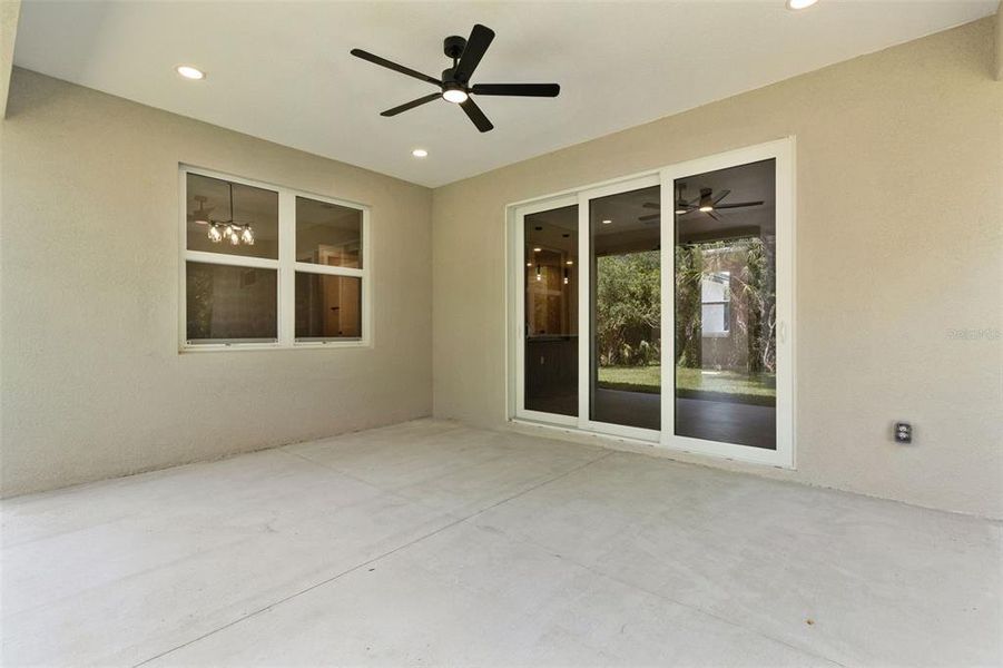 Spacious, unfurnished interior of a new home in , Port Charlotte (Image 21).