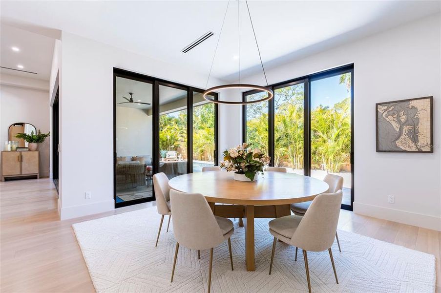 Furnished interior view inside a new home in , Sarasota (Image 37).