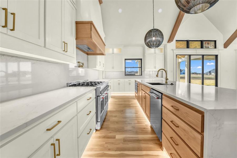 Furnished interior view inside a new home in , Aledo (Image 7).