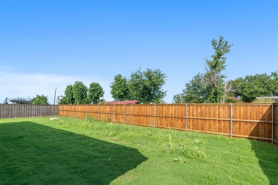 Exterior details and patio area of a home in , Mabank (Image 22). Exterior details and patio area of a home in , Mabank (Image 22).