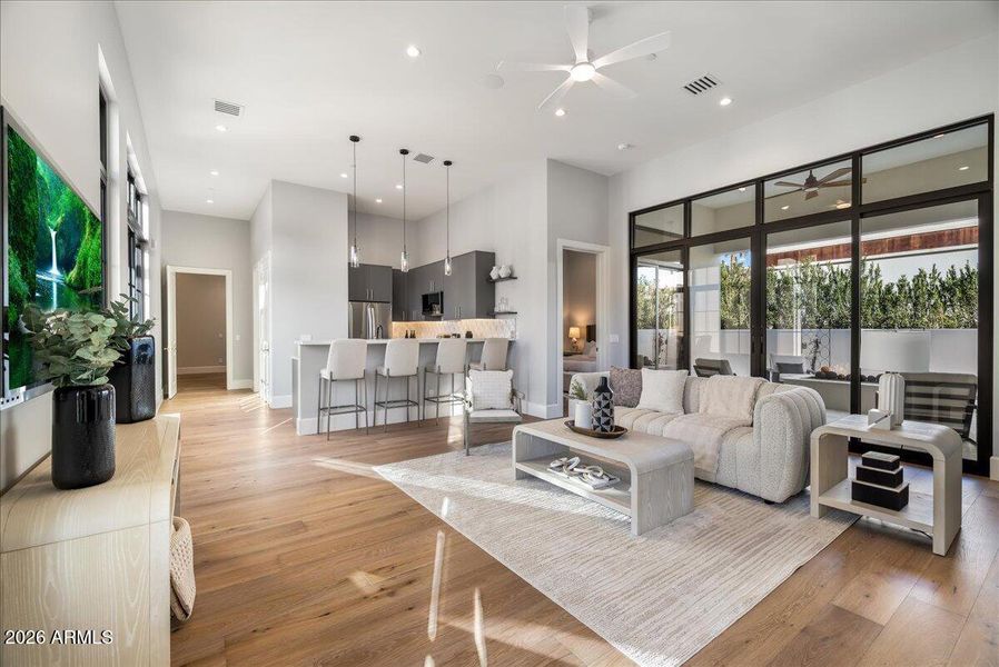 064-174-IMG_2837_v2 064-174-IMG_2837_v2