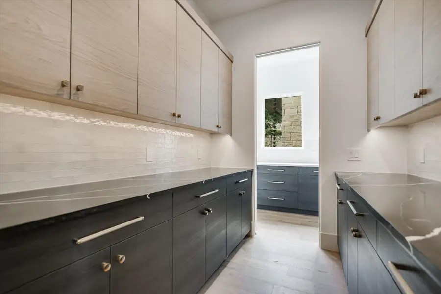 Image 39 of a home in .