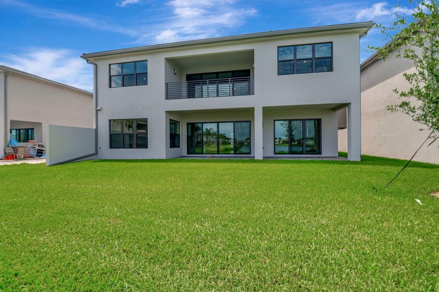 Exterior details and patio area of a home in , Boca Raton (Image 26).