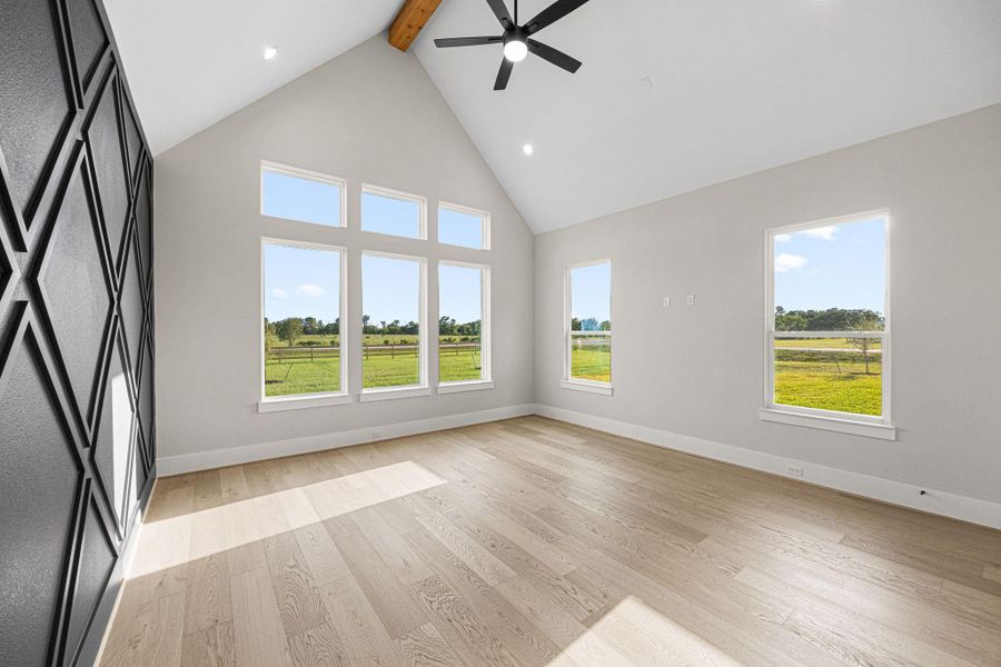 Spacious, unfurnished interior of a new home in , Bellville (Image 38).