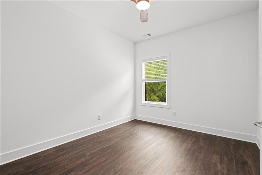 Spacious, unfurnished interior of a new home in , Stockbridge (Image 46).