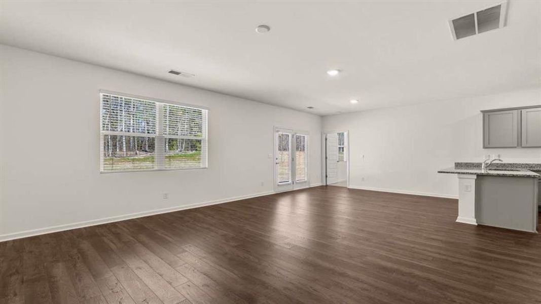 Spacious, unfurnished interior of a new home in Champion's Run, Lithonia (Image 15).