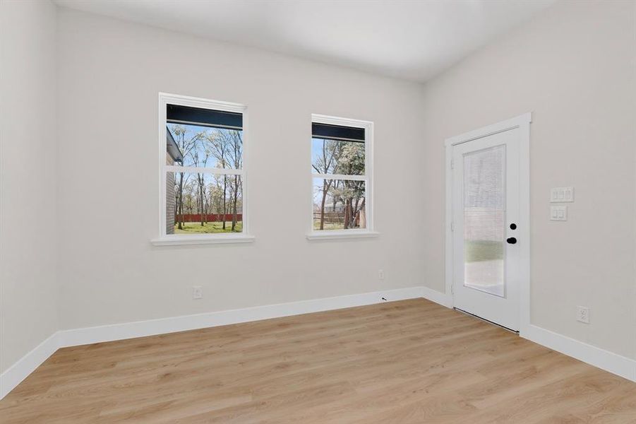 Spacious, unfurnished interior of a new home in , Greenville (Image 17).