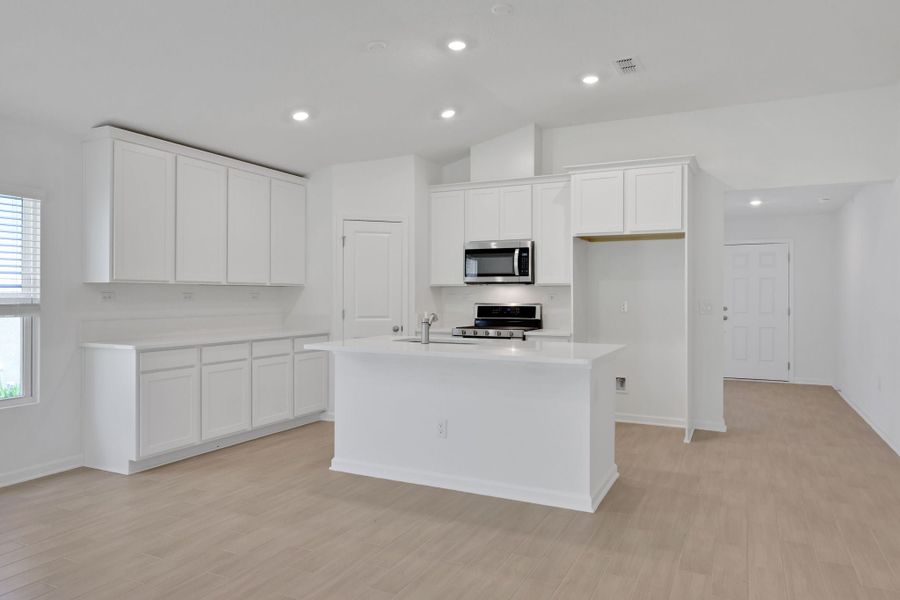 Emory New Home in Jacksonville, FL. - Slide 10 Emory New Home in Jacksonville, FL. - Slide 10