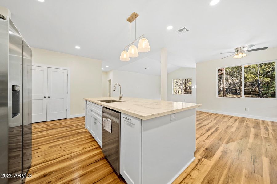 TF-29_(2048) TF-29_(2048)