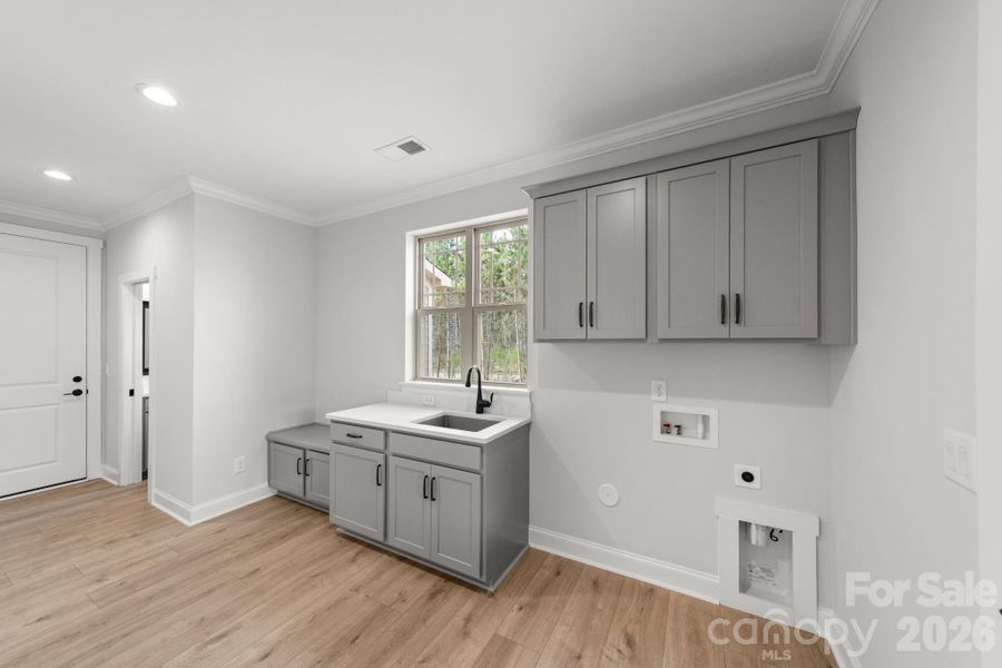 Furnished interior view inside a new home in , Lancaster (Image 9).