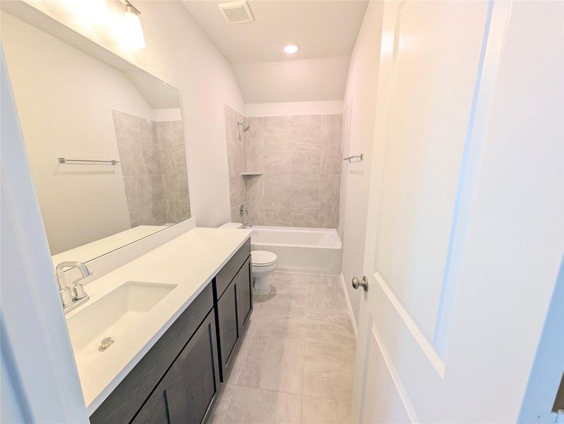 Furnished interior view inside a new home in Southern Pointe, College Station (Image 9). Furnished interior view inside a new home in Southern Pointe, College Station (Image 9).