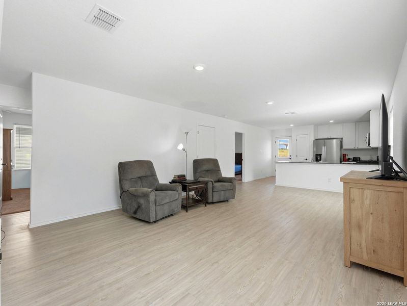 Furnished interior view inside a new home in Torian Village, San Antonio (Image 10).